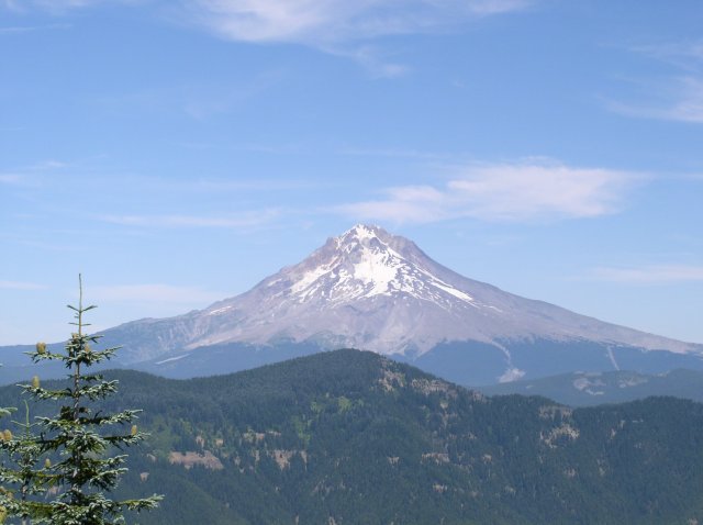 05 Mt. Hood from the summit of Salmon Butte.  Devils peak is in the foreground, with Tom Dick and Harry Mountain to the right, the next ridge closer to Hood.